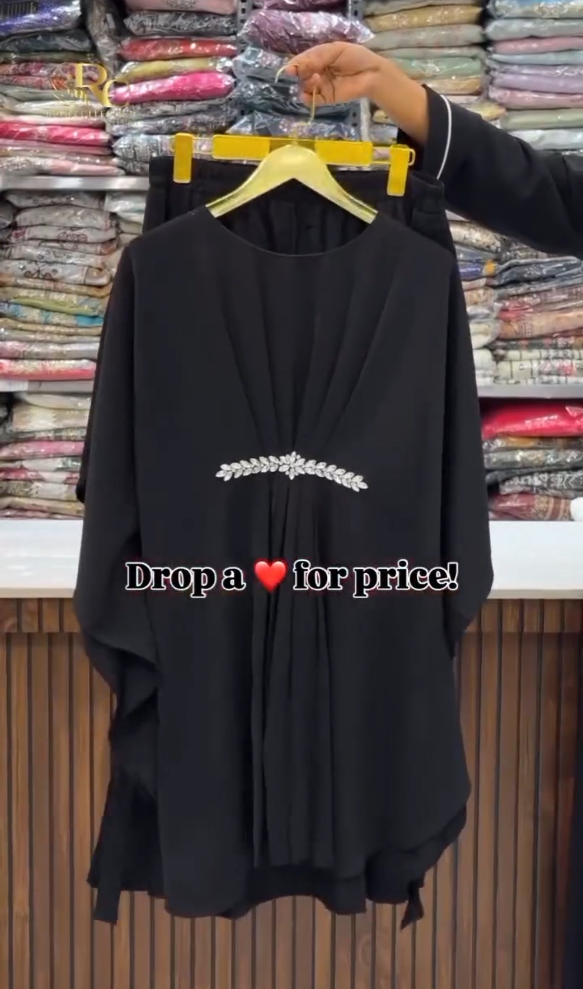 2 Pcs (Western Kaftan)