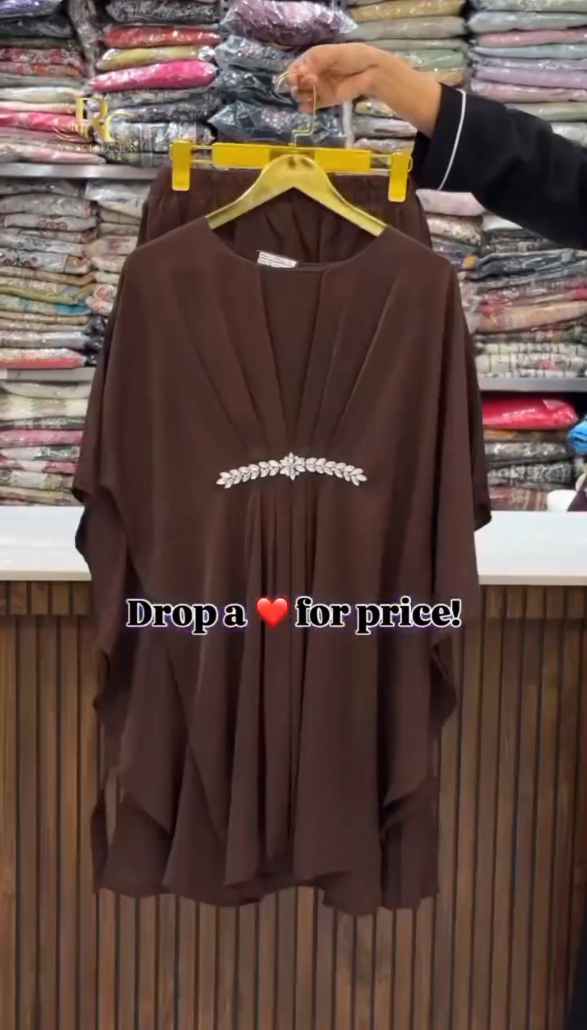 2 Pcs (Western Kaftan)
